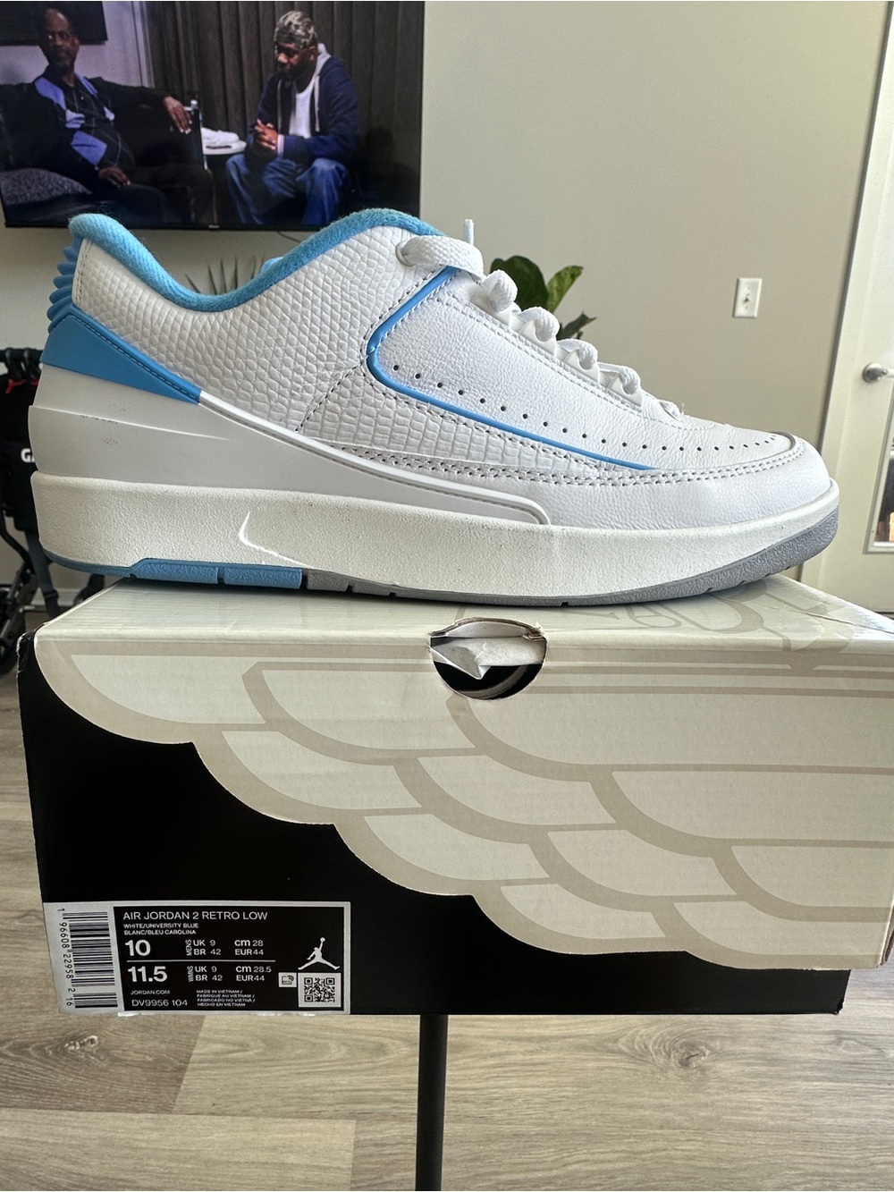 Jordan Men’s Low-Top Sneakers in White and Light Blue